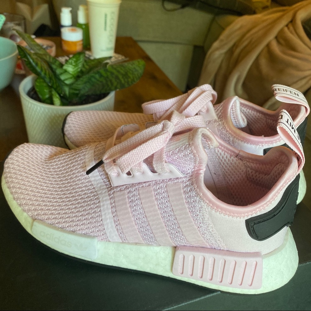 Adidas NMD R1 Women’s